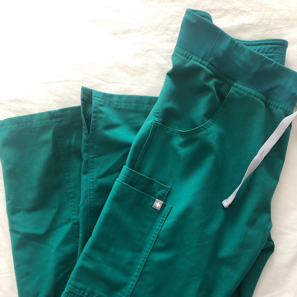 Figs Limited Edition Hunter Green Kade Scrub Bottoms Size Small